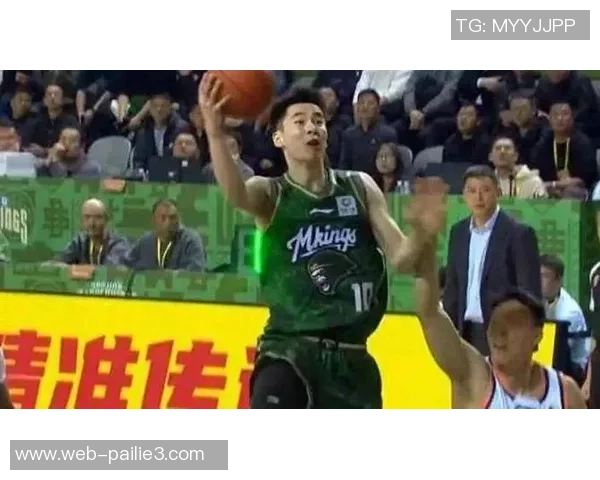 广东队与同曦队最新比赛精彩回顾及赛后分析，谁能笑到最后